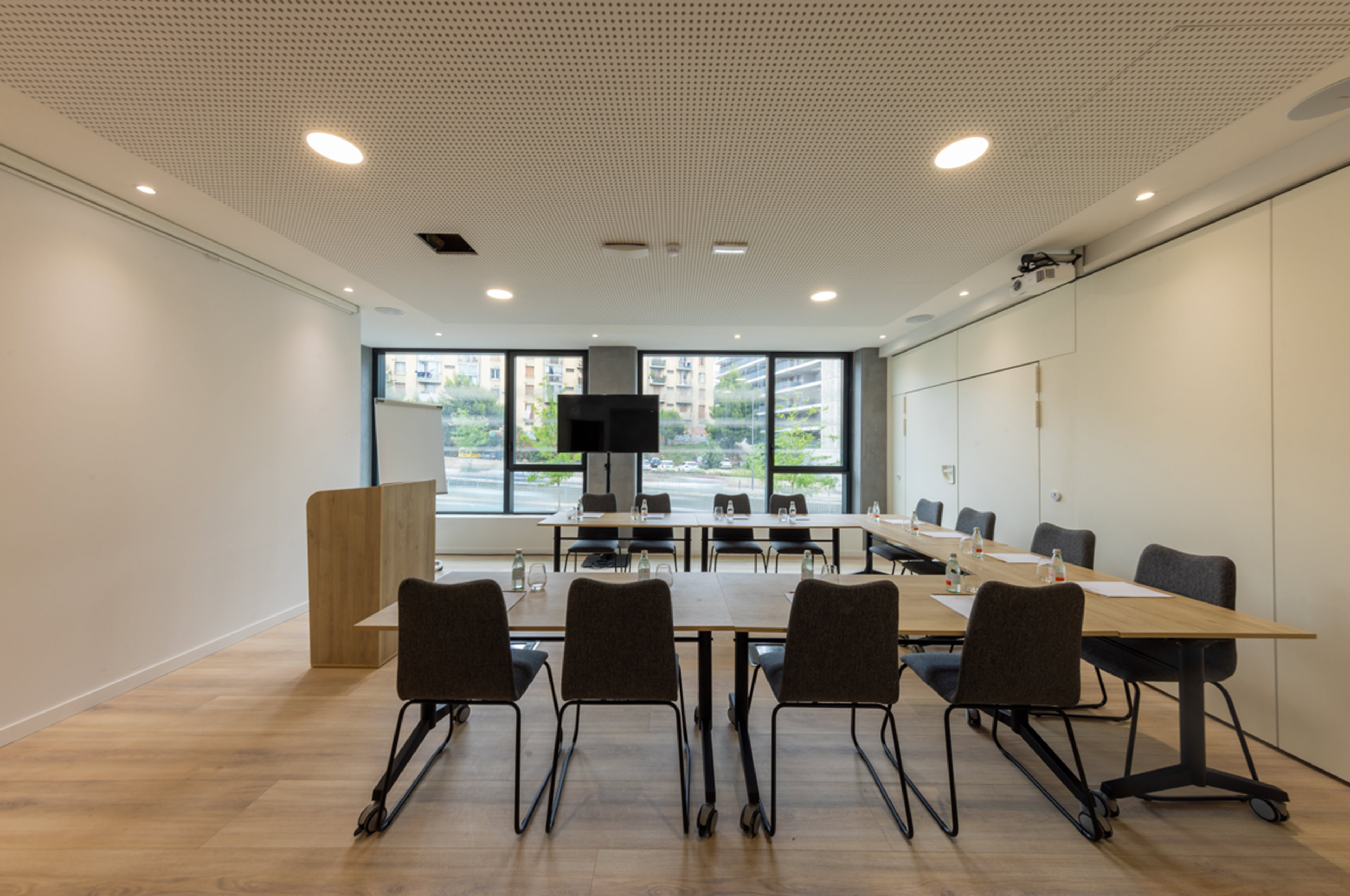 crowne plaza marseille le dome an ihg hotel