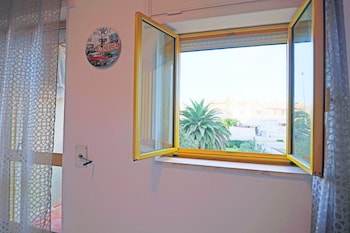 holiday home aurora a otranto with balcony and air conditioning