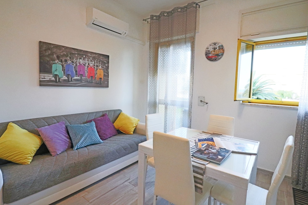 holiday home aurora a otranto with balcony and air conditioning