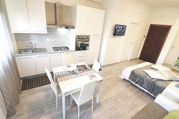 holiday home aurora a otranto with balcony and air conditioning