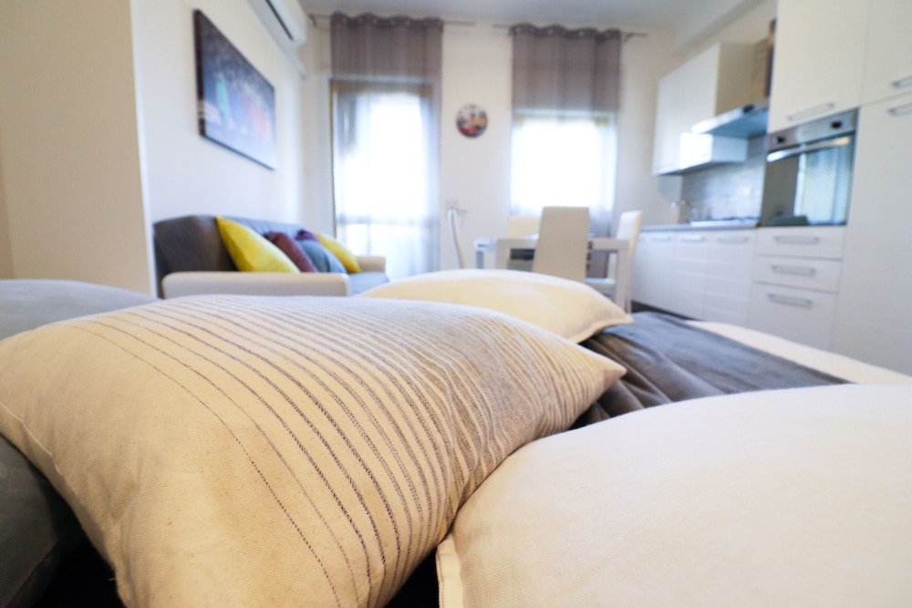holiday home aurora a otranto with balcony and air conditioning