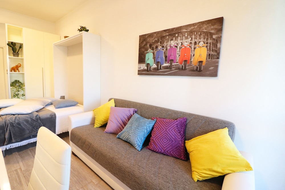 holiday home aurora a otranto with balcony and air conditioning