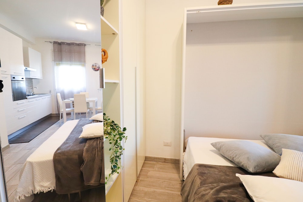 holiday home aurora a otranto with balcony and air conditioning