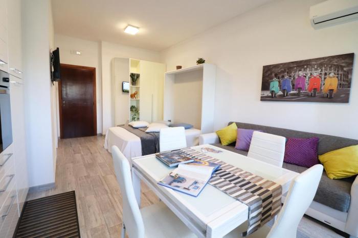 holiday home aurora a otranto with balcony and air conditioning