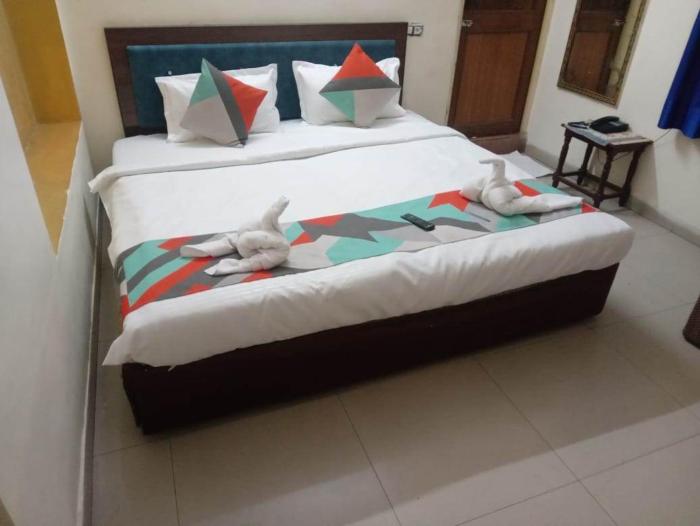hotel singhasan house
