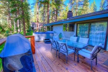 blue laulea 2 bedroom home by redawning