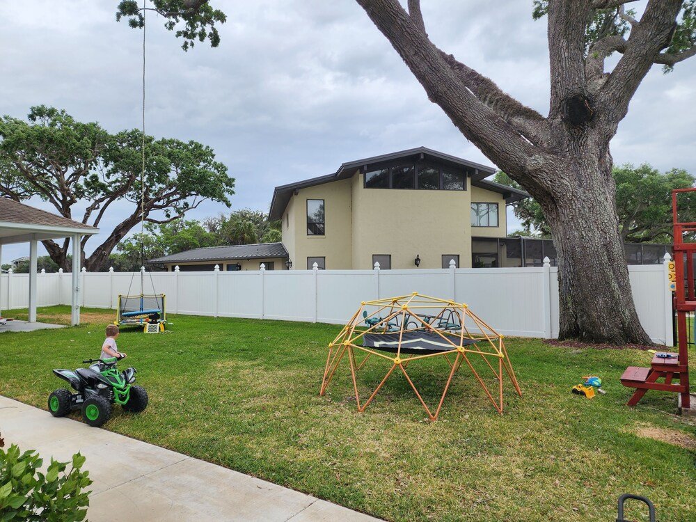 paradise on lake harris