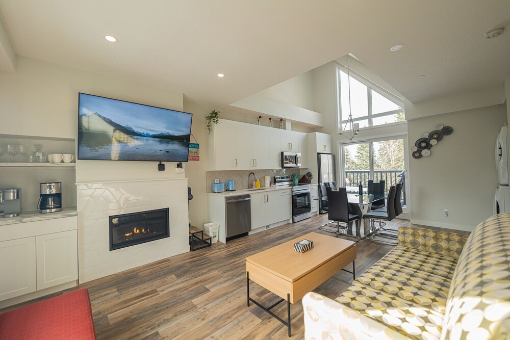 skyline50 mv townhouse ac pool hot tub