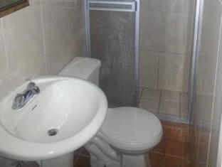 express inn panama international airport hostel