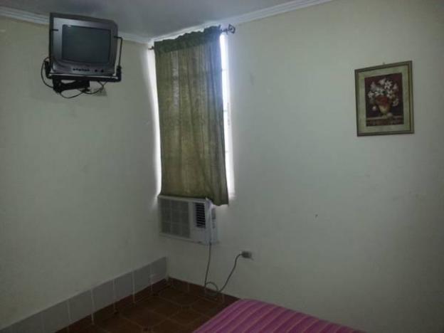 express inn panama international airport hostel