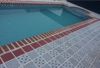 express inn panama international airport hostel