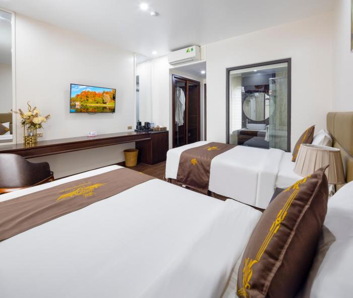 diamond luxury hotel