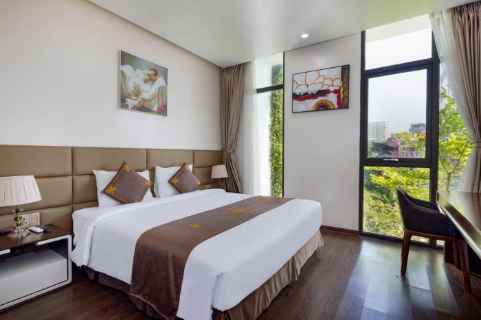 diamond luxury hotel