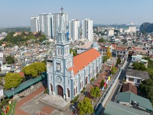 diamond luxury hotel