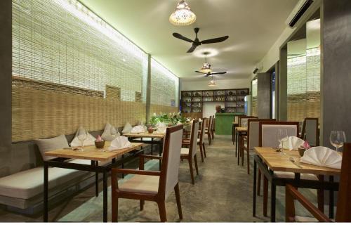 chhouy vathna angkor boutique