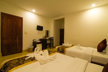 chhouy vathna angkor boutique