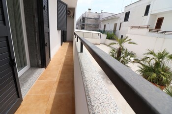 carlottas house in otranto