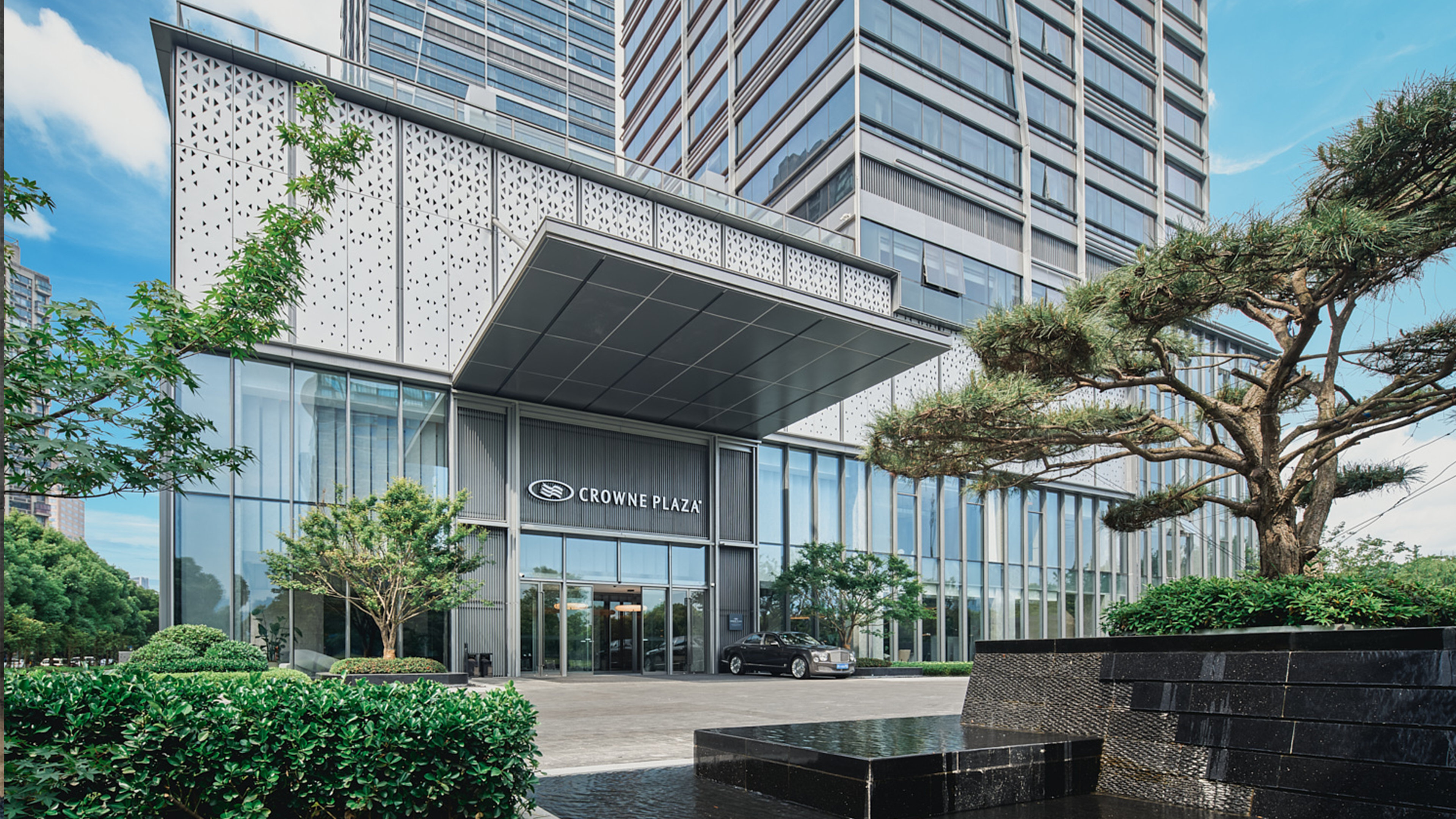 crowne plaza hangzhou riverside an ihg hotel