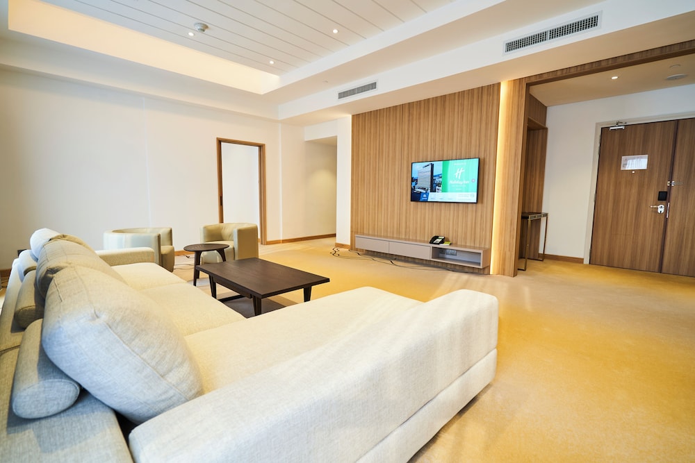 holiday inn sepang airport an ihg hotel