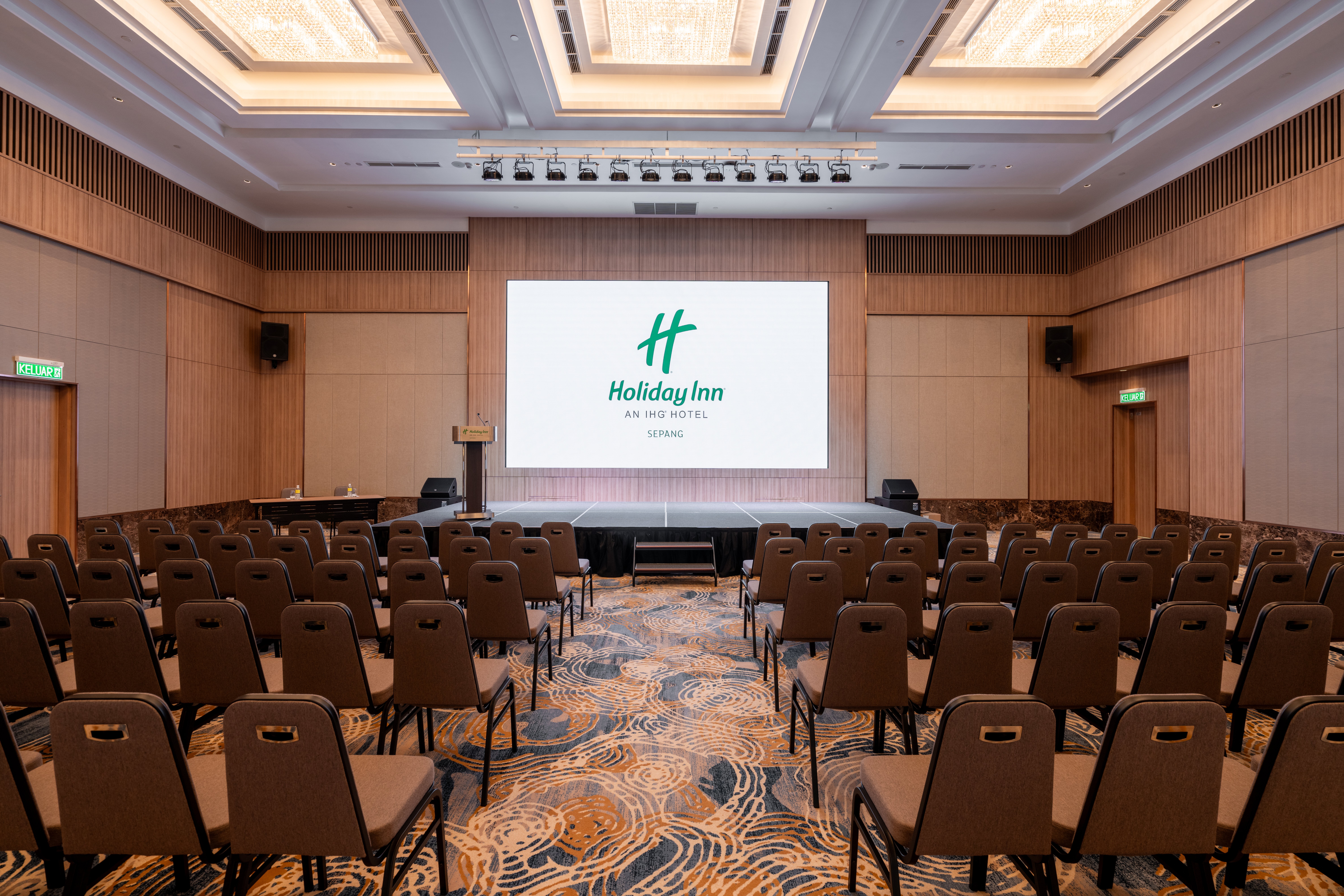 holiday inn sepang airport an ihg hotel
