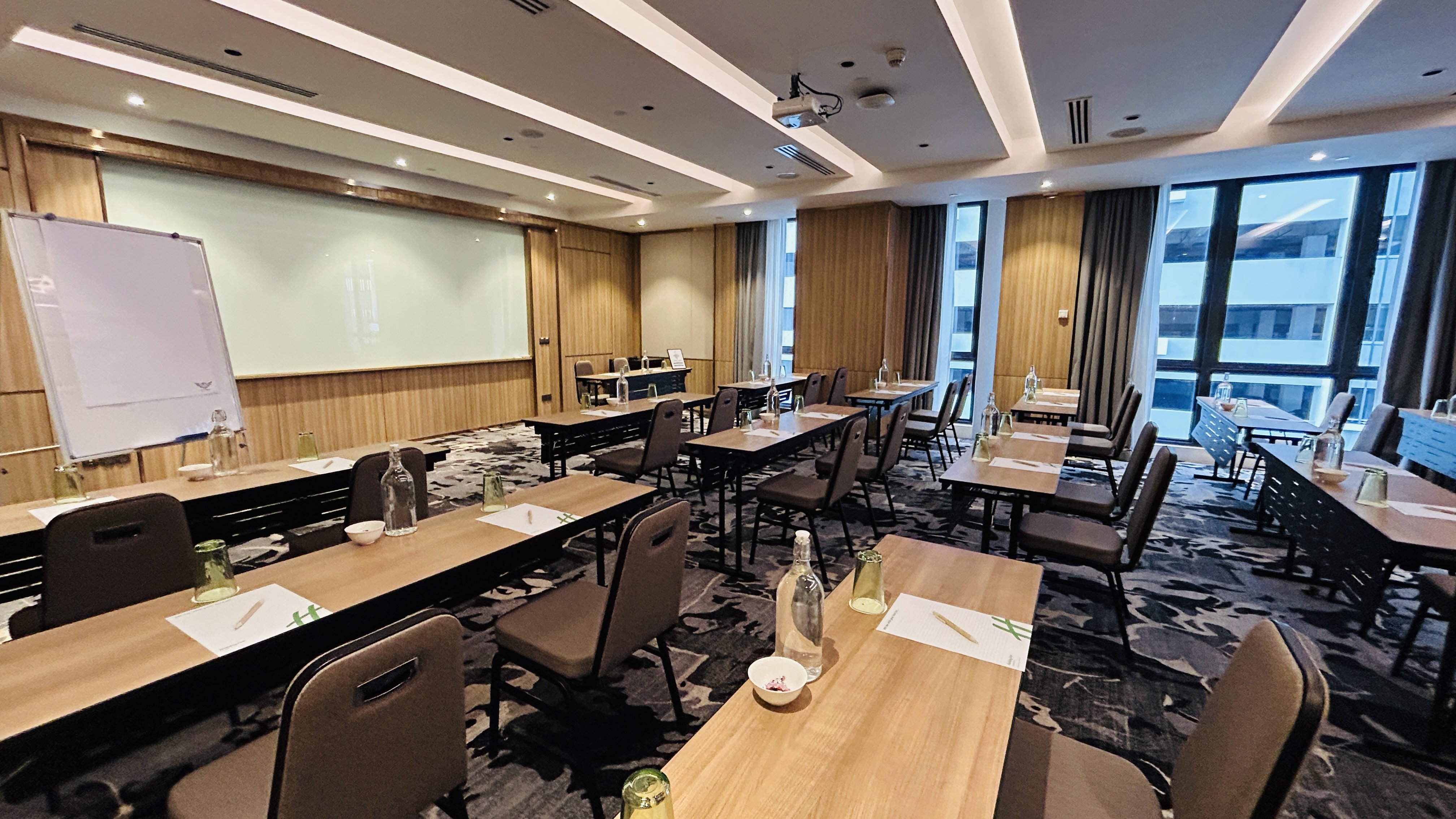 holiday inn sepang airport an ihg hotel