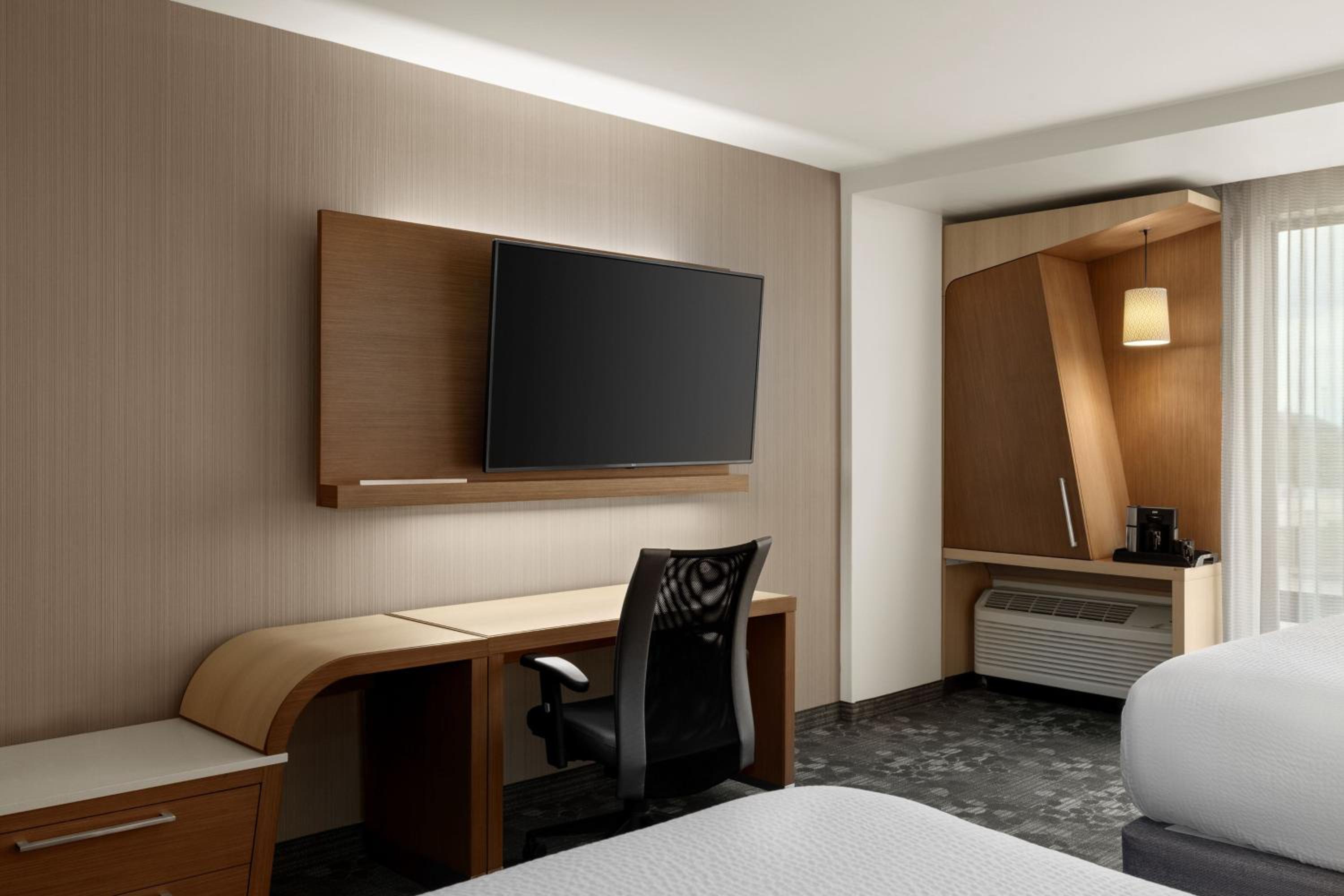 hampton by hilton amsterdam airport schiphol