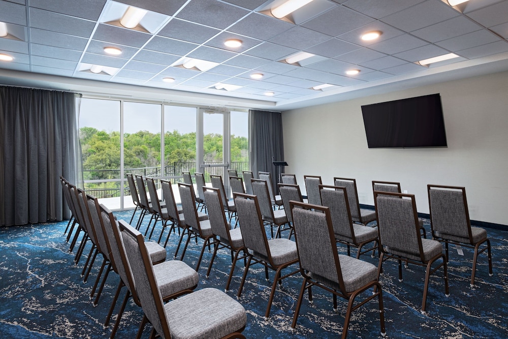 fairfield inn and suites by marriott austin georgetown