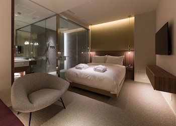 the skm tokyo hotelanddining