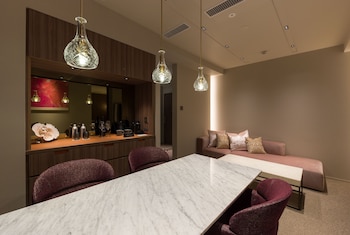 the skm tokyo hotelanddining
