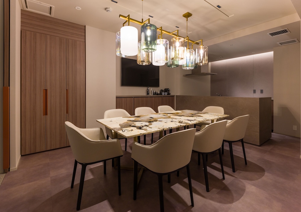 the skm tokyo hotelanddining