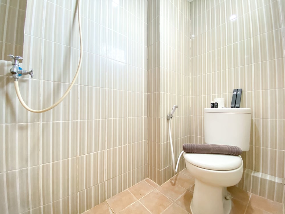 spacious 2br at 7th floor cinere resort apartment
