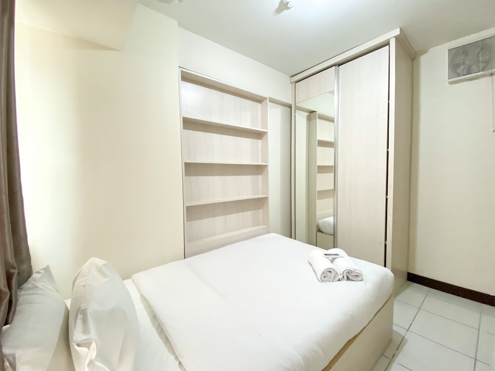 spacious 2br at 7th floor cinere resort apartment