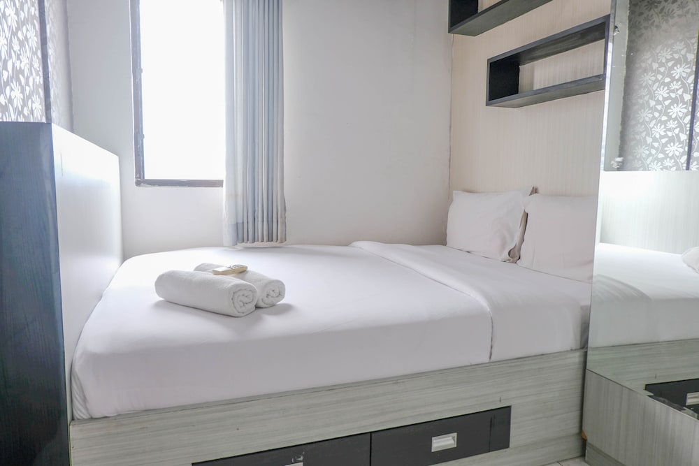 good choice 2br apartment at gateway ahmad yani cicadas