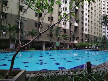 good choice 2br apartment at gateway ahmad yani cicadas