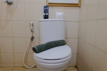 cozy and homey 2br tamansari panoramic apartment