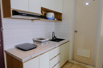 cozy and homey 2br tamansari panoramic apartment