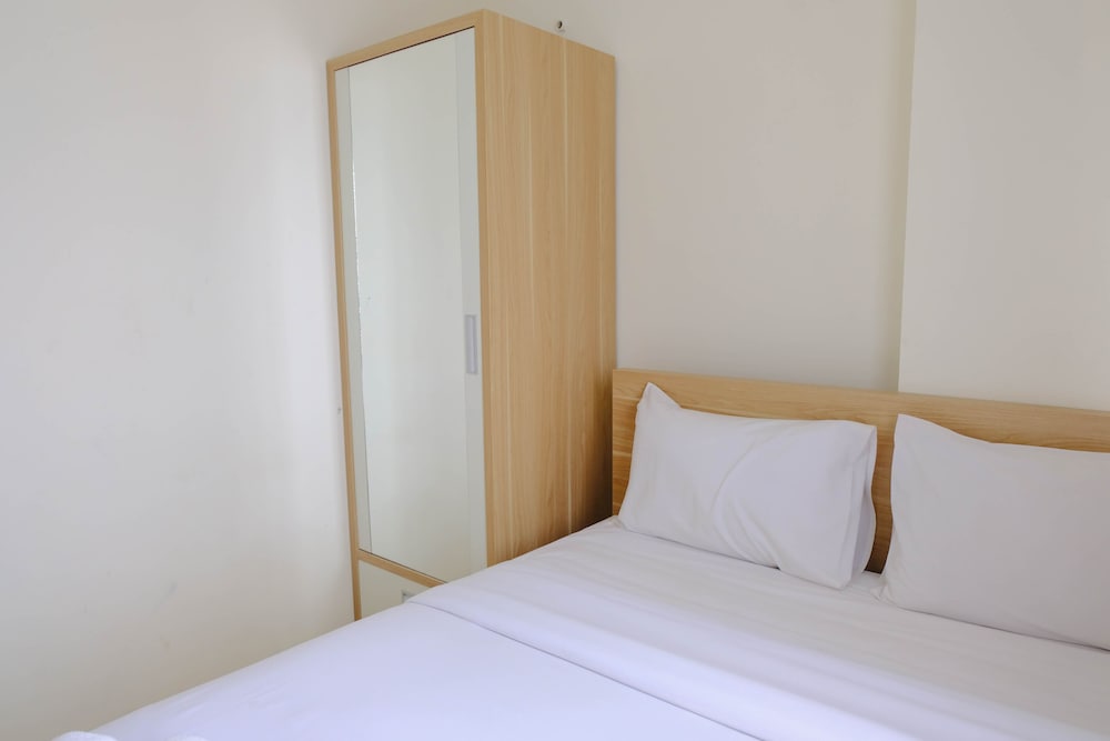 cozy and homey 2br tamansari panoramic apartment