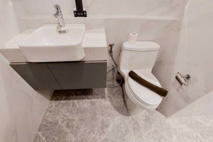 fancy and comfortable 1br the smith alam sutera apartment