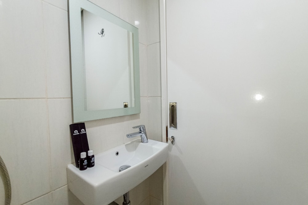 cozy studio at barsa city apartment