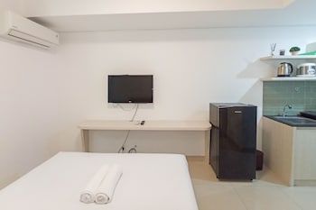 cozy studio at barsa city apartment