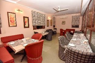 mulberry araliayas resort and spa