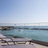 skipper beachfront suites