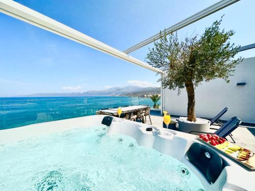 skipper beachfront suites