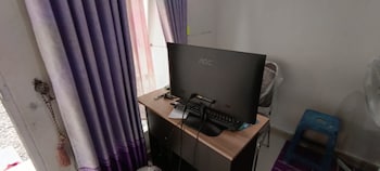Spot On 92196 Kost Axcel,Indonesia>>Banjarmasin,2 star