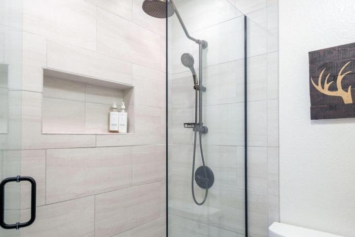 riverfront blocks to ski mtn views hot tub viking lodge 217 1 bedroom condo by redawning