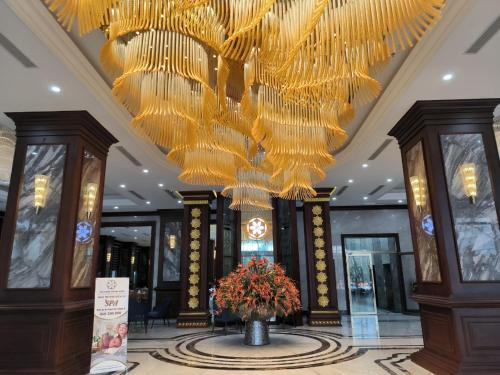 cua dong luxury hotel