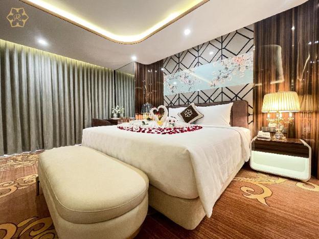 cua dong luxury hotel