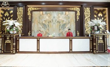 cua dong luxury hotel