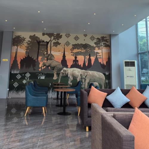lucky elephant hotel