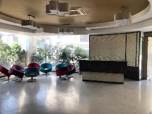 Hotel Royal Garden,,3 star